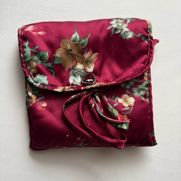 Dentelle 80s Vintage Magenta Floral Satin Lingerie w/ Hanger & Bag Made in USA - Picture 7 of 11